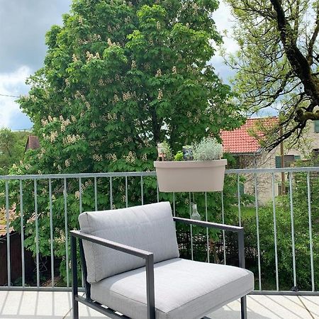 Fe Wo Brunnen - 120 Qm - Ruhige Lage - Viel Natur- Komfortabel - Grosser Balkon Und Garten Memmingen Kültér fotó