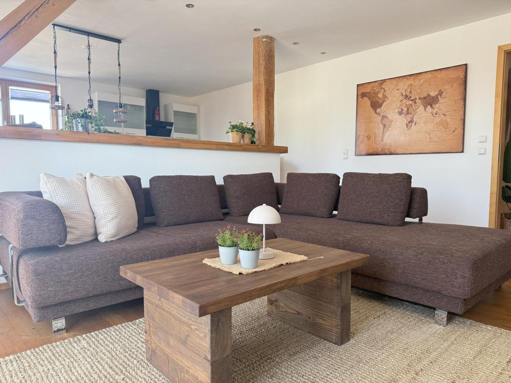 Fe Wo Brunnen - 120 Qm - Ruhige Lage - Viel Natur- Komfortabel - Grosser Balkon Und Garten Memmingen Kültér fotó