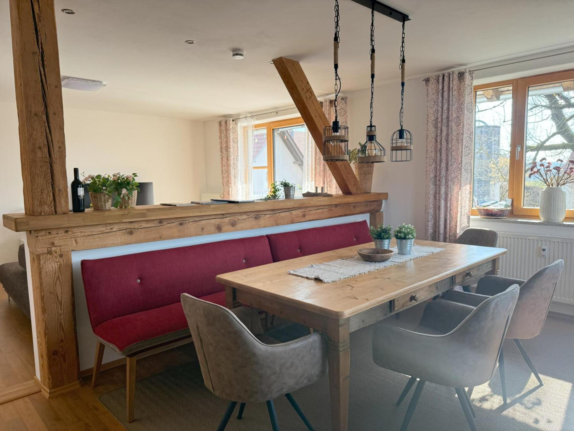 Fe Wo Brunnen - 120 Qm - Ruhige Lage - Viel Natur- Komfortabel - Grosser Balkon Und Garten Memmingen Kültér fotó