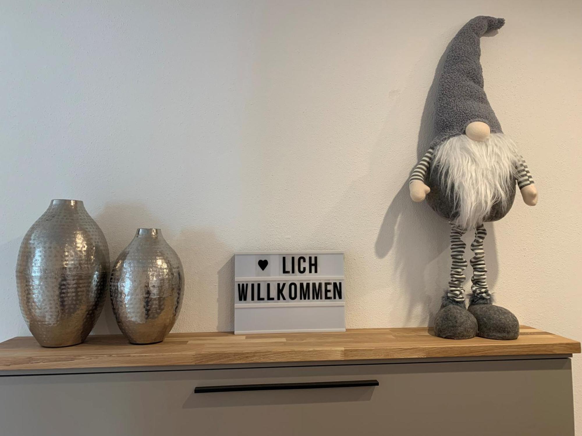 Fe Wo Brunnen - 120 Qm - Ruhige Lage - Viel Natur- Komfortabel - Grosser Balkon Und Garten Memmingen Kültér fotó